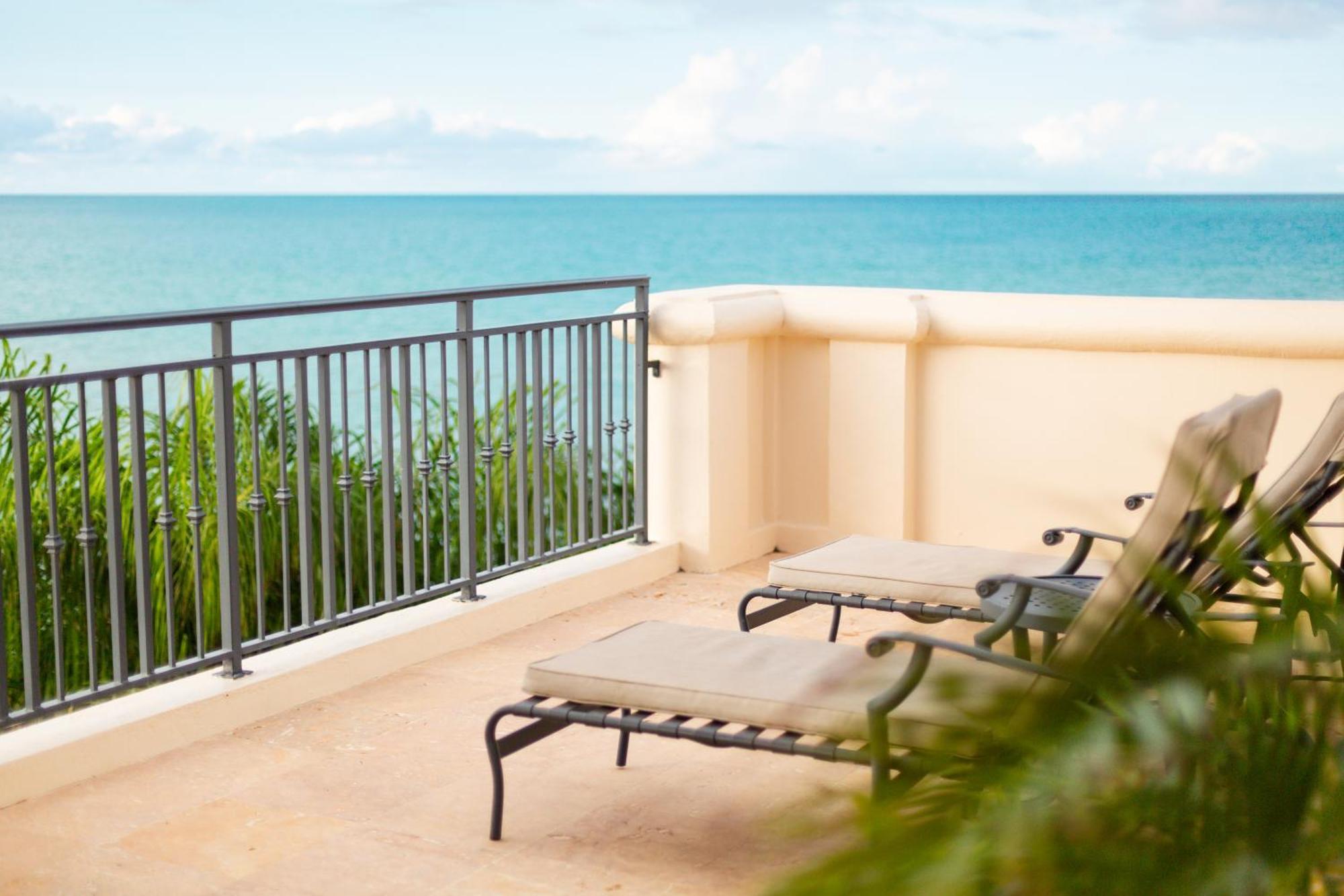 Blue Waters Resort And Spa St. John's المظهر الخارجي الصورة