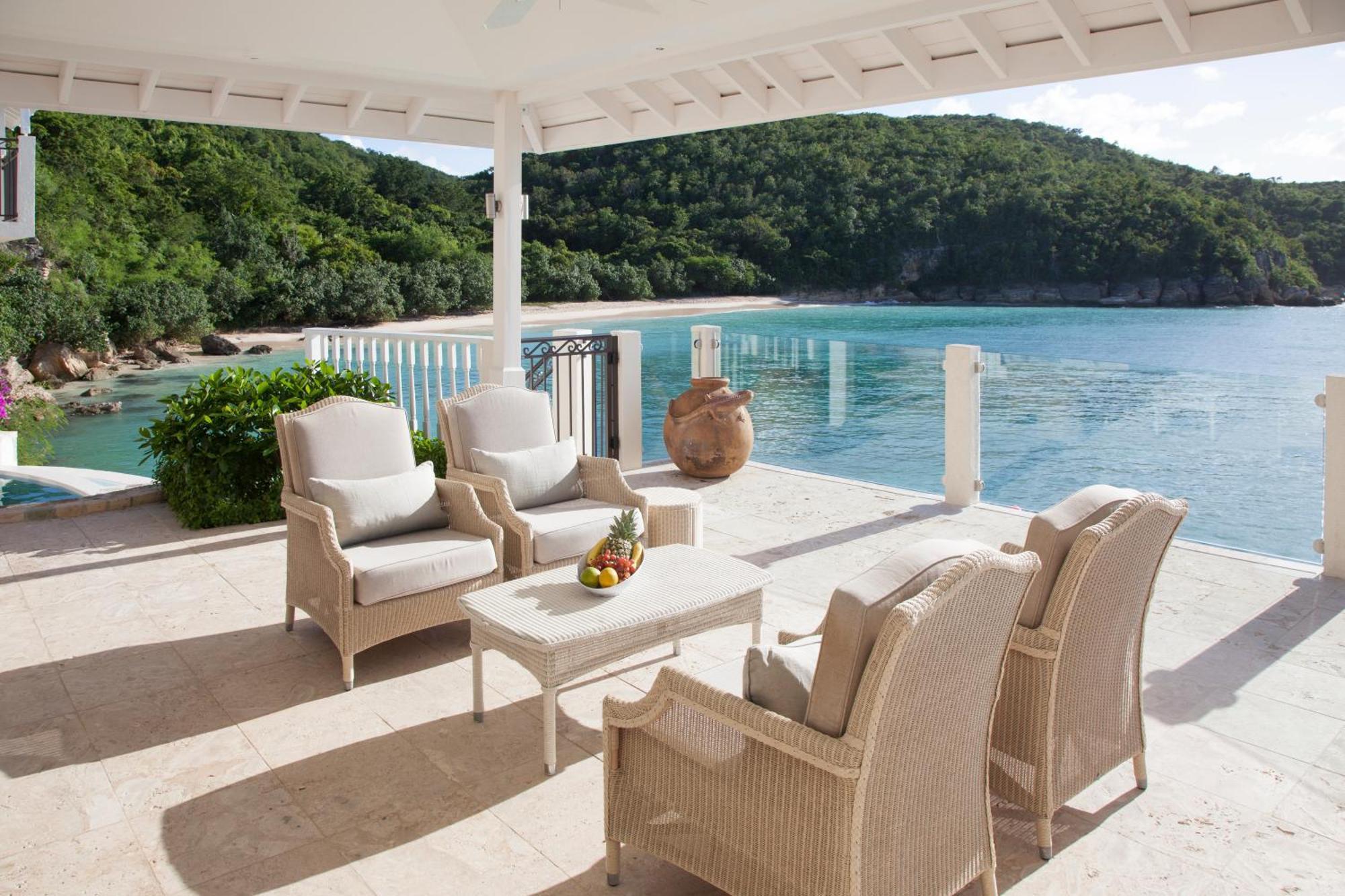 Blue Waters Resort And Spa St. John's المظهر الخارجي الصورة
